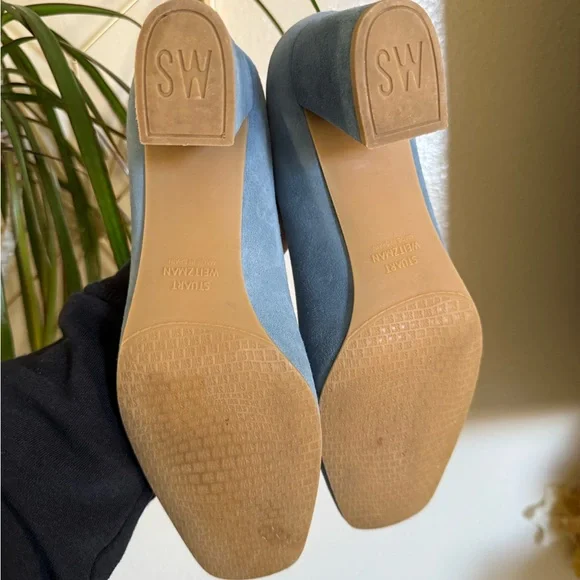Stuart Weitzman Light Blue Suede Heels size 8 - Picture 5 of 9